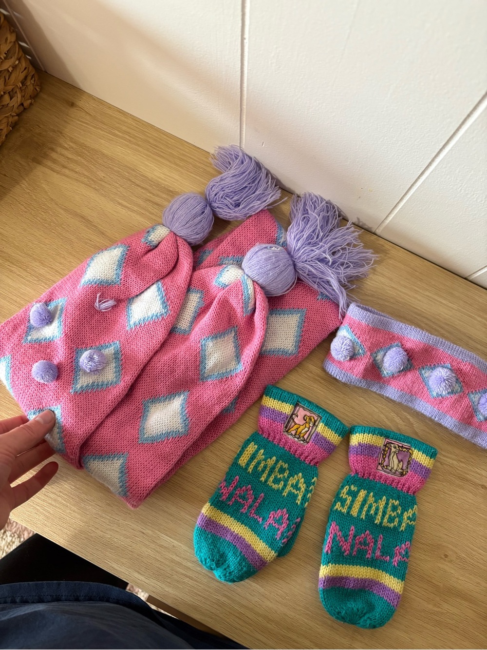 Vintage Lion King Pink and Lavender Knit Kids Headband, Mitten & Scarf Set 🦁 🩷